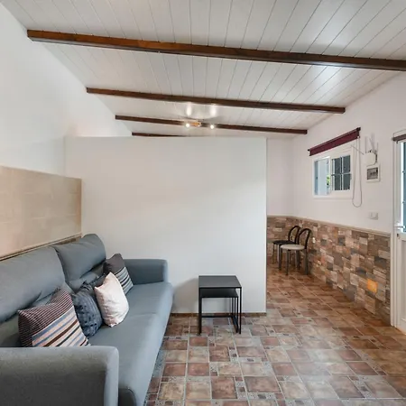 Maison De A El Roque Casa de Campo