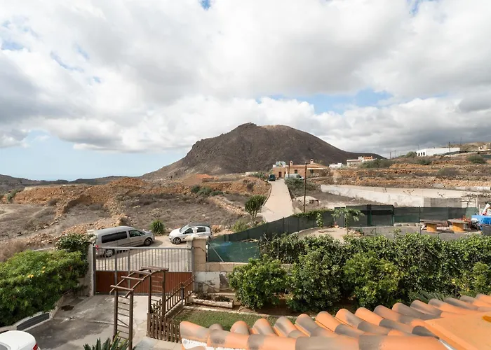 Casa Boulou A El Roque