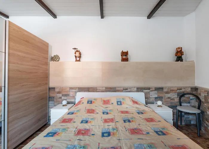 Casa Boulou A El Roque 컨트리하우스 *